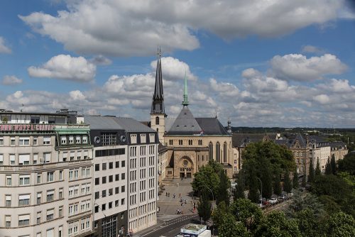 luxembourg from city skyliner
