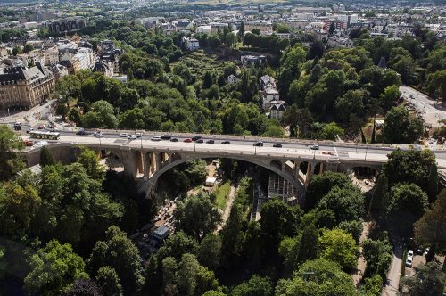 pont adolphe luxembourg from above